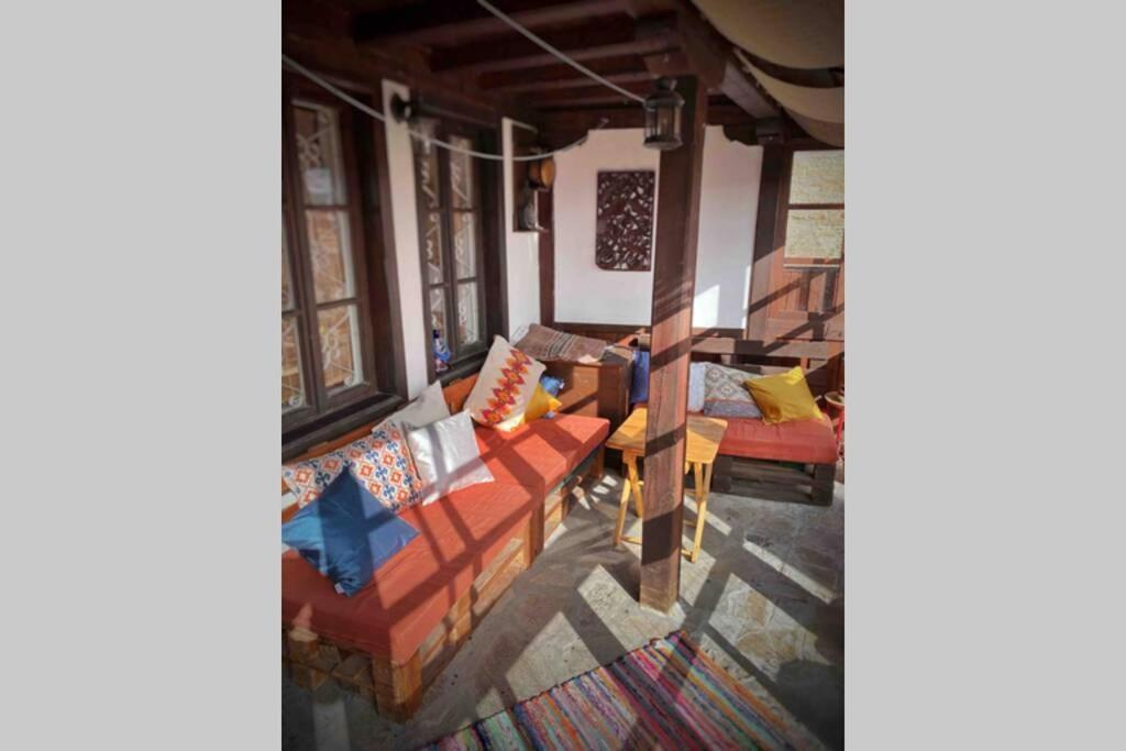The Secret Lodge- New With Private Garage, Entire House فيليكو ترنوفو المظهر الخارجي الصورة